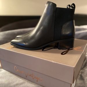 crown vintage afessa bootie leopard